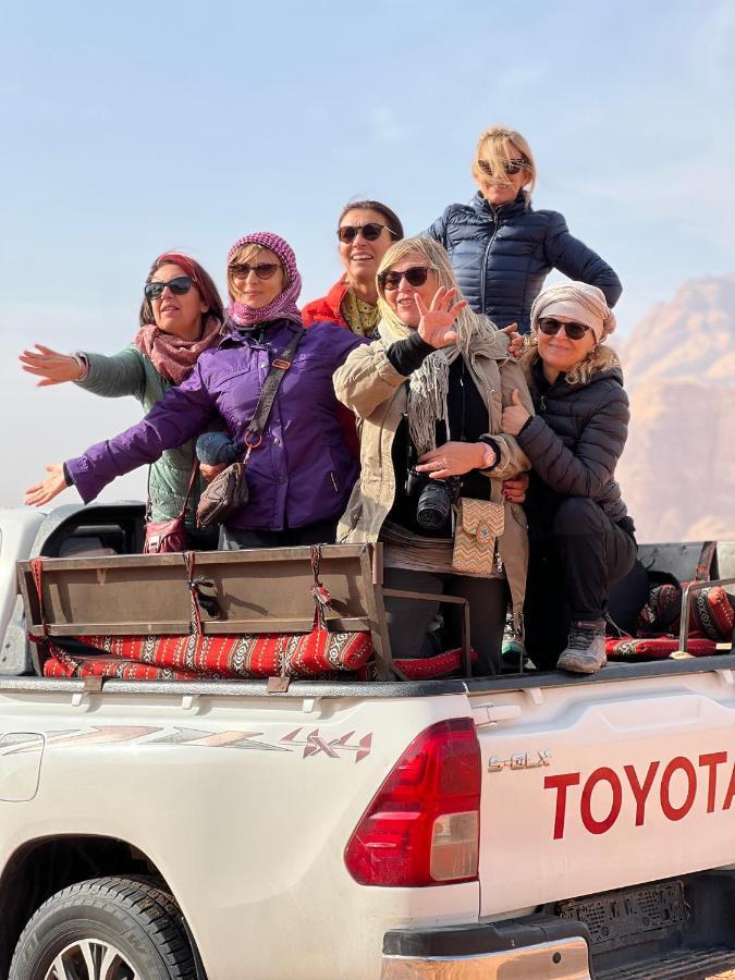 Wadi Rum Sunset Camp Екстериор снимка